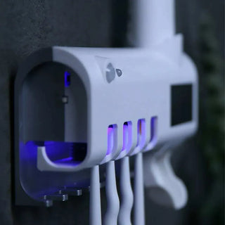 Dozator pentru pasta de dinti si sterilizator UV pentru periute Trendysale.ro