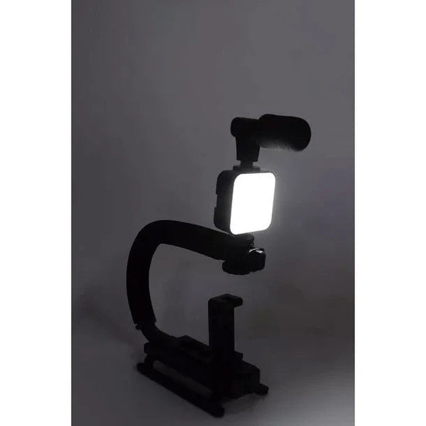 Kit complet 4 in 1 pentru vlogging, Microfon, Lampa LED, Trepied si Suport Telefon Trendysale.ro